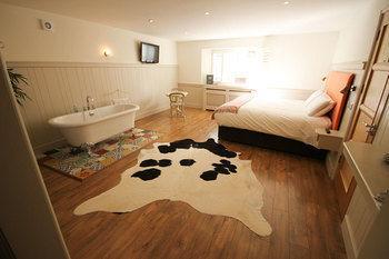 Quinlan & Cooke Boutique Townhouse Hotel Cahersiveen ภายนอก รูปภาพ